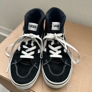 Vans Black and White Sneakers Mid-Top Skate Style